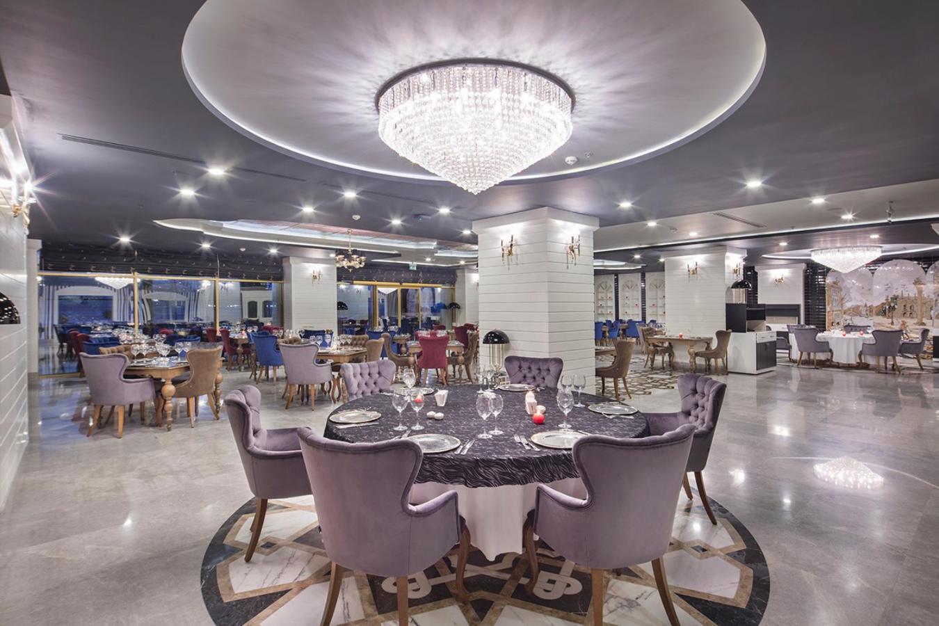 Hotel Grand Millennium Konya Esterno foto